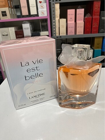 Lancome la vie est belle leveil