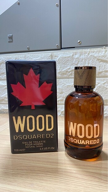 Wood Dsouared2