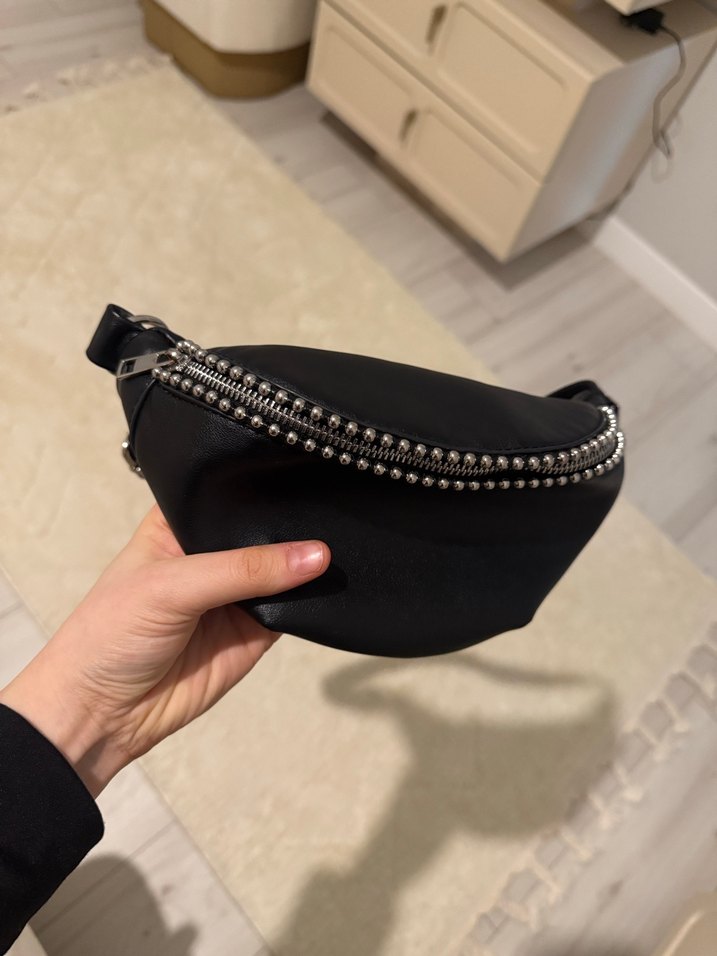 Siyah Deri Kemerli Kadın Çapraz Çanta bershka - Görsel 2