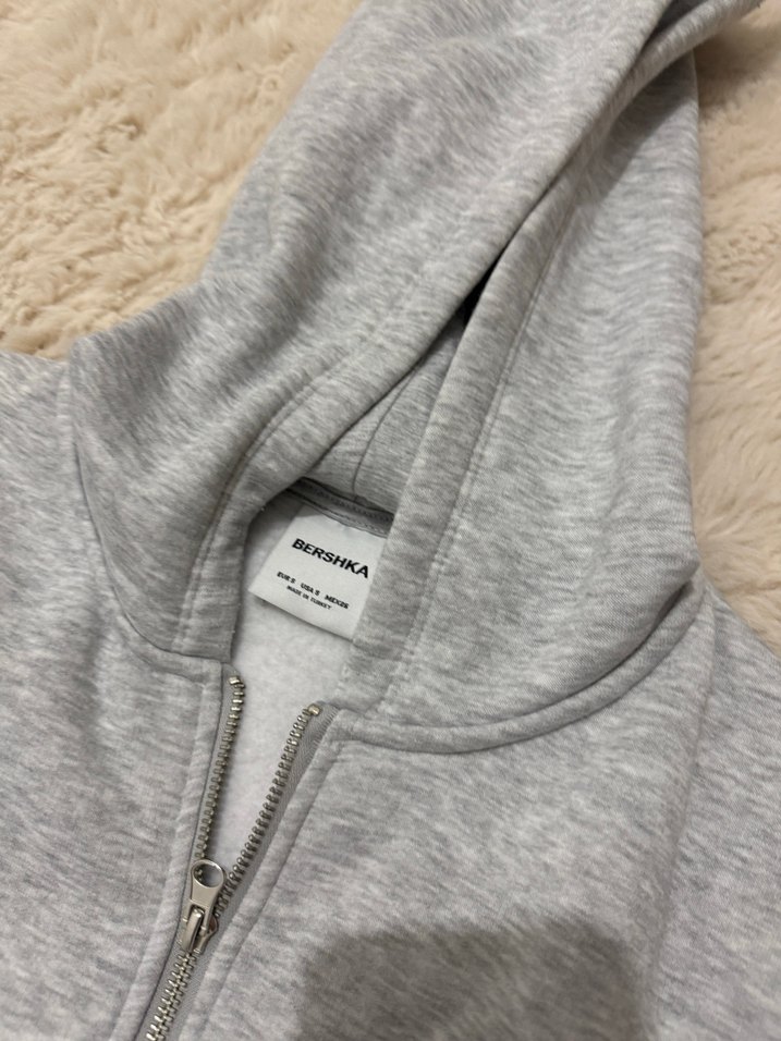 Kapüşonlu Fermuarlı Yelek bershka - Görsel 2