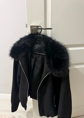 Zara yakası kürklü ceket - Görsel 5