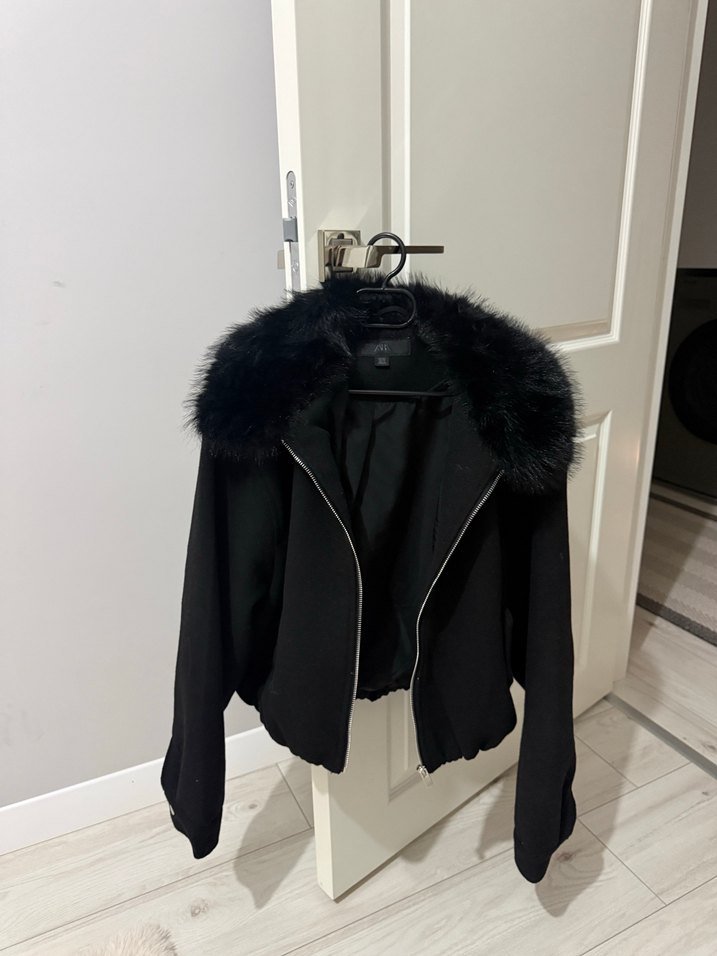 Zara yakası kürklü ceket - Görsel 4