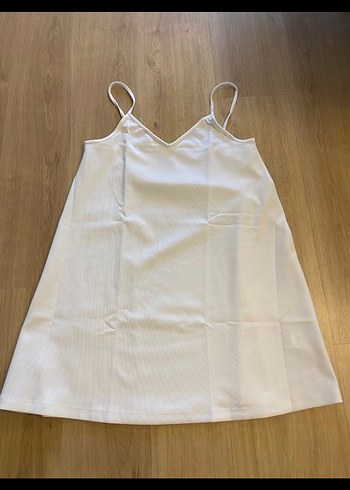 Beyaz Askılı Elbise - Görsel 5