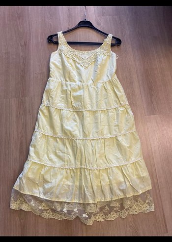 Sarı renk yazlık elbise - Görsel 9