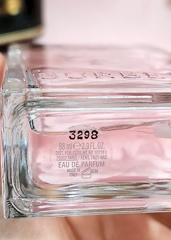 Beden BURBERRY FOR HER PETALS LİMİTED EDITION 88 ML EDP