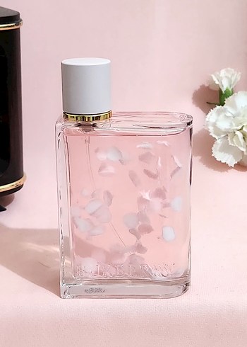 BURBERRY FOR HER PETALS LİMİTED EDITION 88 ML EDP