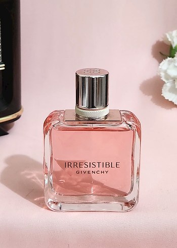 GIVENCHY GIVENCHY IRRESISTIBLE 50 ML EDP