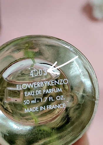  Beden KENZO FLOWER BY KENZO FLAWER 50 ML EDP