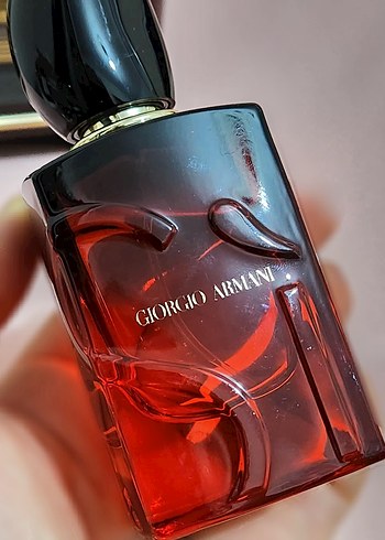  Beden Renk GIORGIO ARMANI SÎ PASIONE INTENSE 50 ML EDP