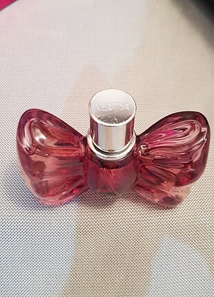 Viktor & Rolf VIKTOR@ROLF BONBON 50 ML EDP