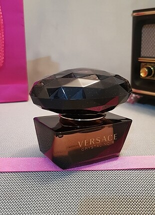 Beden Renk VERSACE CRYSTAL NOİR 50 ML EDP