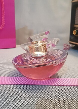 Beden GUERLAIN INSOLENCE PARIS 50 ML EDT