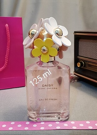 MARC JACOBS DAISY EAU SO FRESH 125 ML EDT 