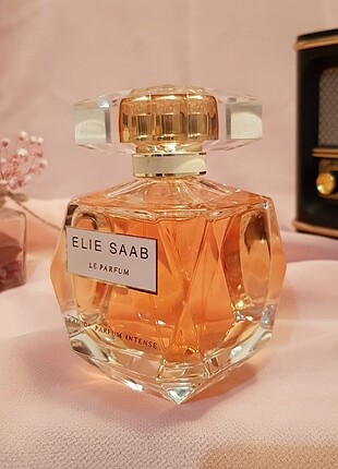  Beden ELIE SAAB LE PARFÜM INTENSE 90 ML EDP 