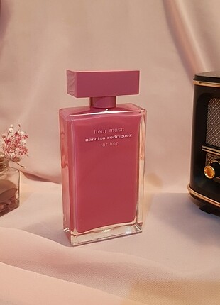 NARCISO RODRİGUEZ FLEUR MUSC FOR HER 100 ML EDP