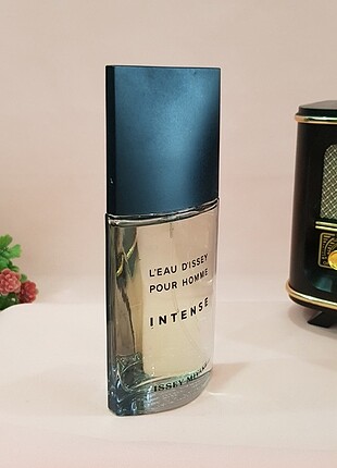 Beden ISSEY MIYAKE L'EAU DISSEY POUR HOMME INTENSE 75 ML EDT