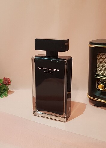 Narciso Rodriguez NARCISO RODRİGUEZ FOR HER 100 ML EDT 