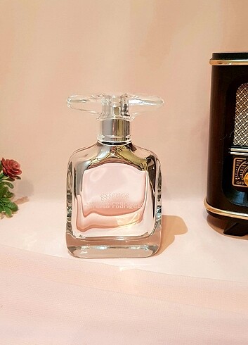 NARCISO RODRİGUEZ ESSENCE 50 ML EDP
