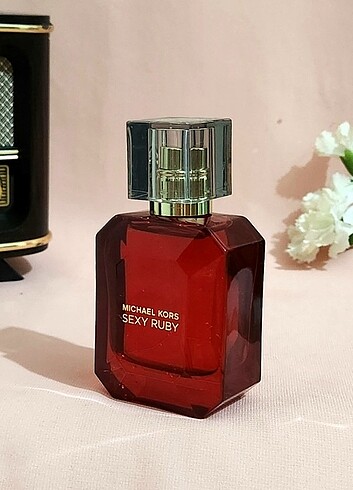 MICHAEL KORS SEXY RUBY 50 ML EDP 