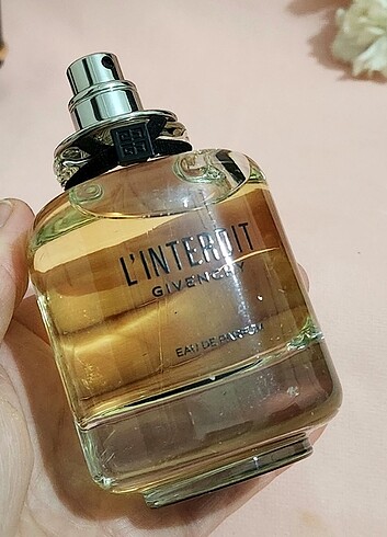 Beden GIVENCHY L'INTERDIT 80 ML EDT