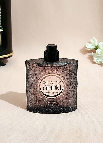 YVES SAINT LAURENT BLACK OPİUM 30 ML
