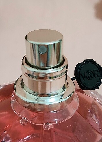 Beden VIKTOR &ROLF FLOWERBOMB NECTAR İNTENSE 50 ML EDP