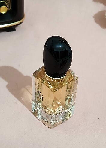 Beden Renk GIORGIO ARMANI SÎ KLASIK 30 ML EDP