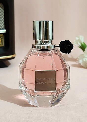 VIKTOR &ROLF FLOWERBOMB 50 ML EDP