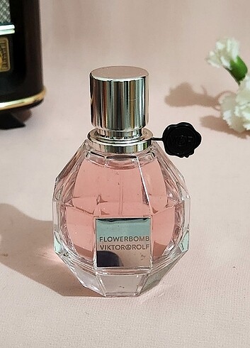 Viktor & Rolf VIKTOR &ROLF FLOWERBOMB 50 ML EDP