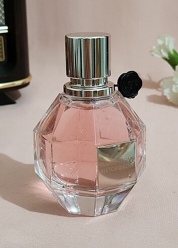 Beden Renk VIKTOR &ROLF FLOWERBOMB 50 ML EDP