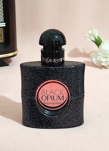 YVES SAINT LAURENT BLACK OPİUM 30 ML EDP