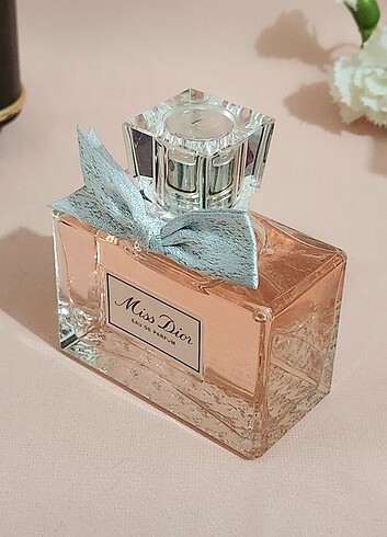 Beden CHRISTIAN DIOR MISS DIOR 100 ML EDP
