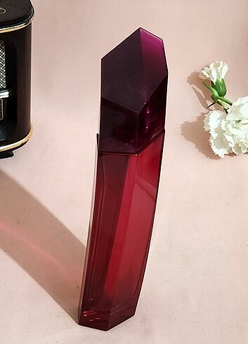 Beden Renk ESCADA MAGNETISM 75 ML EDP