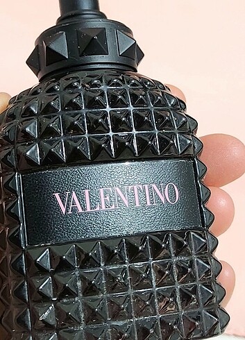 Beden VALENTINO BORN IN ROMA UOMO 50 ML EDT erkek