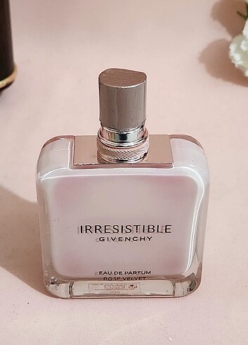 Beden Renk GIVENCHY IRRESISTIBLE VELVET ROSE 80 ML EDP bayan