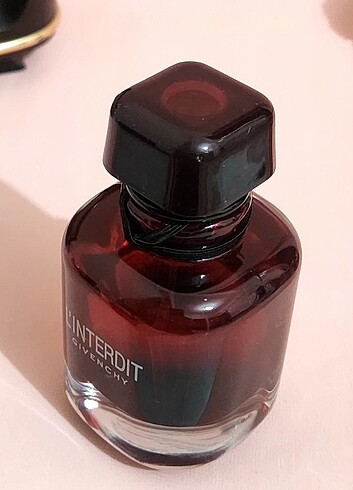 Beden Renk GIVENCHY L'INTERDIT ROUGE 80 ML EDP