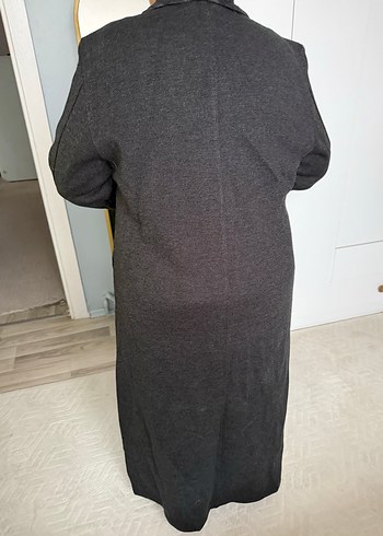 Gri Uzun Düğmeli Kadın Kaban XXXL - Görsel 3
