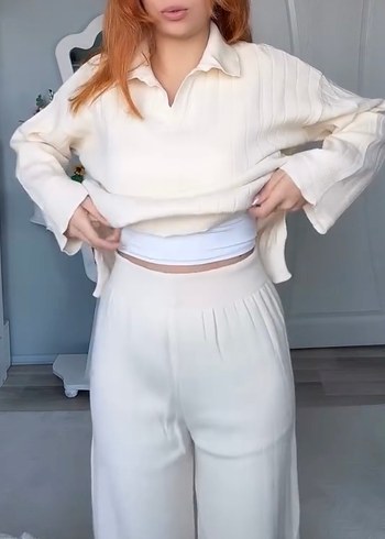 V Yaka Beyaz Triko Kadın Kazak pantolon Takım - Görsel 2