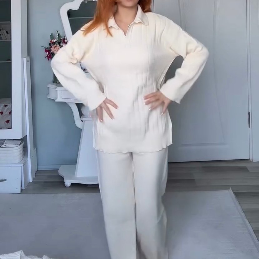 V Yaka Beyaz Triko Kadın Kazak pantolon Takım - Görsel 4