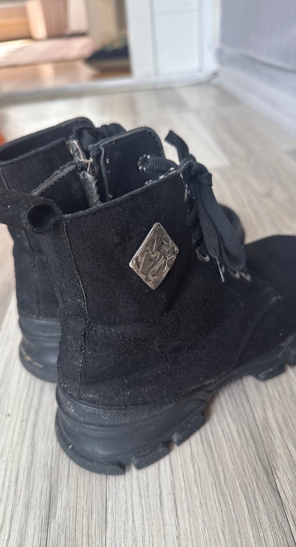 Siyah Süet Kadın Gizli Dolgu Topuklu Bot - Görsel 3