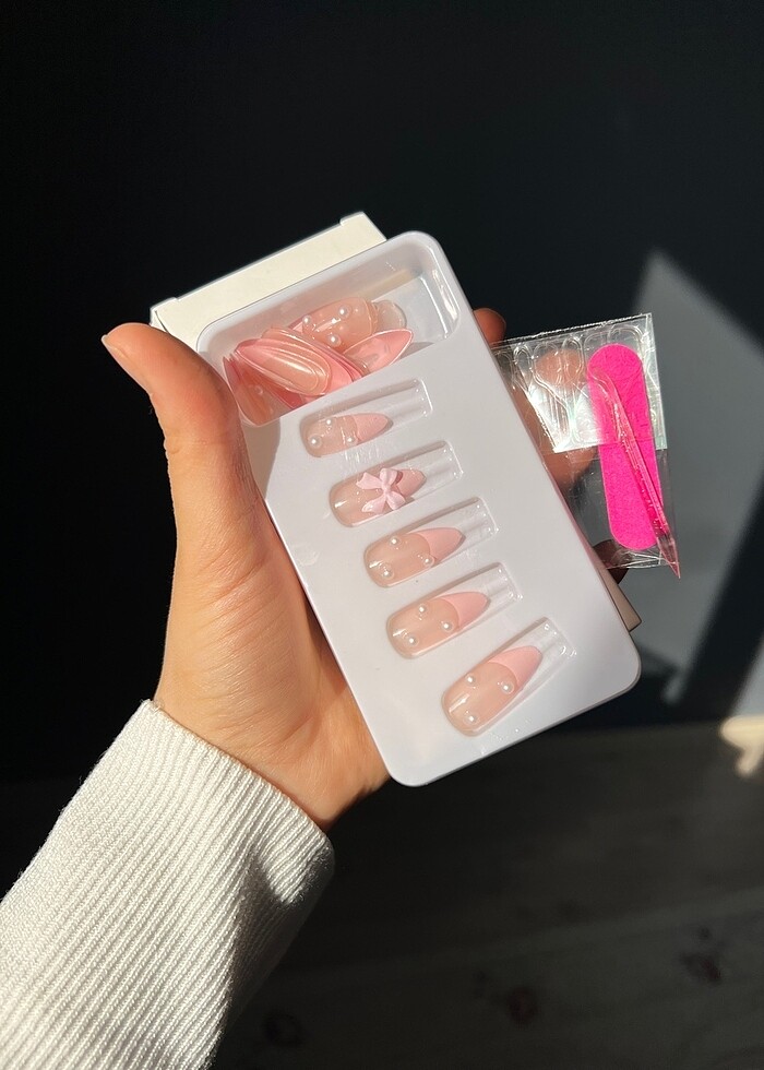 Kore tarzı takma tırnak - Görsel 5