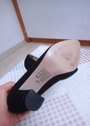 37 Beden Kadın Siyah Stiletto Topuklu Ayakkabı