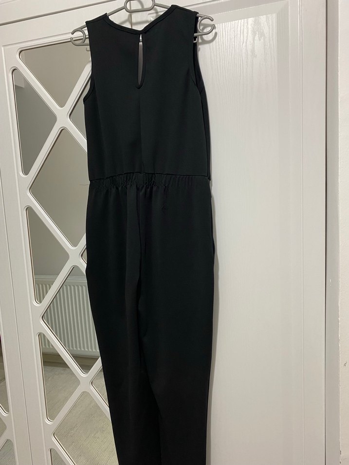 Siyah Kemerli V Yakalı Uzun Tulum - Görsel 2