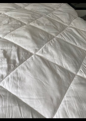 Gri Beyaz Yatak Koruyucu - Görsel 4