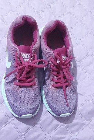 40 Beden nike bayan spor ayakkabı pembe