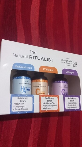 The natural ritualist 3lü cilt bakım serum seti Hyaluronic asit 