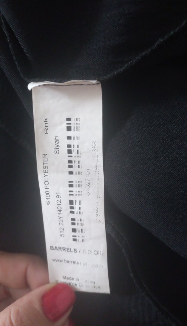 Drapeli Siyah Midi Askılı ve şortlu Elbise - Görsel 5