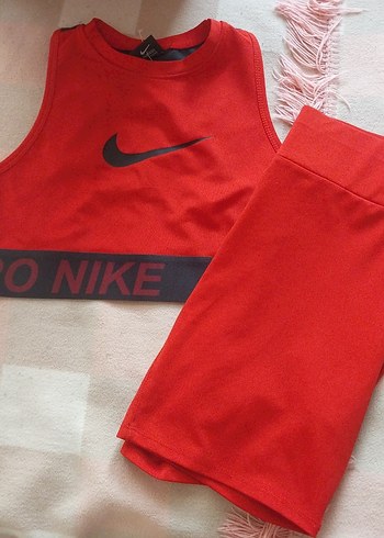 Nike xl
