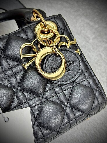 Dior CHIRSTIAN DIOR