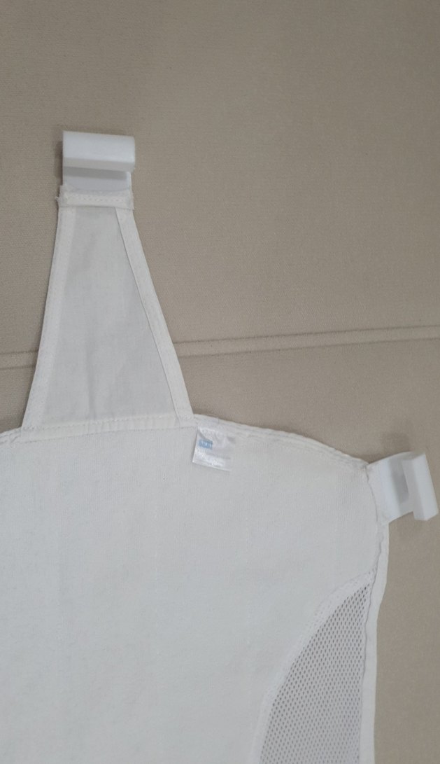 Beyaz ve Gri Bebek Slingi bebek banyo filesi - Görsel 5